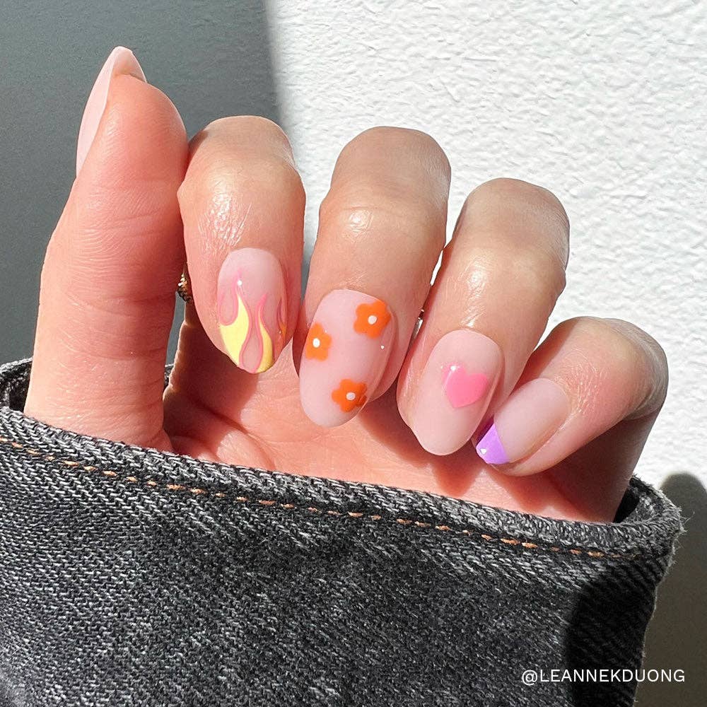 Wild Child press on nail set